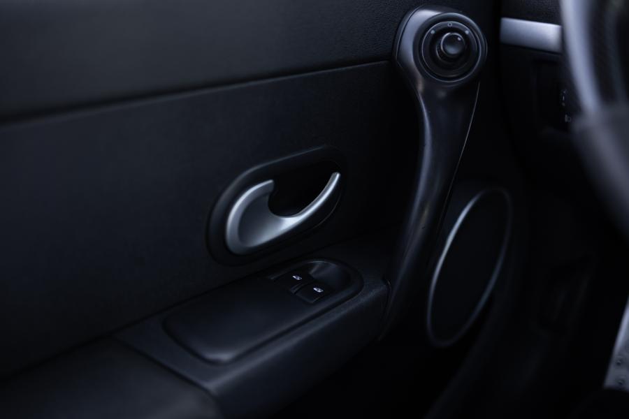 renault-clio-2007-gasolina-1998cc