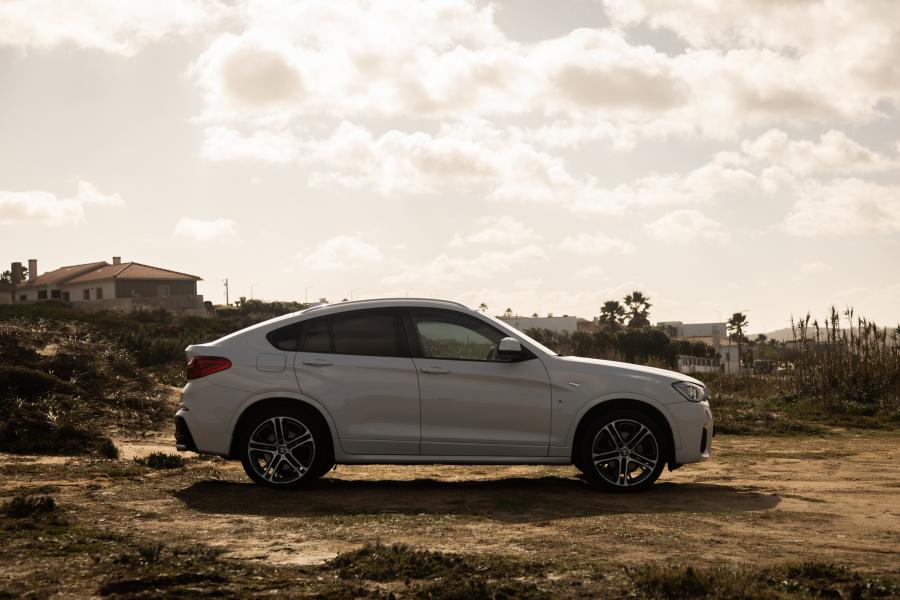 bmw-x4-2016-diesel-1995cc