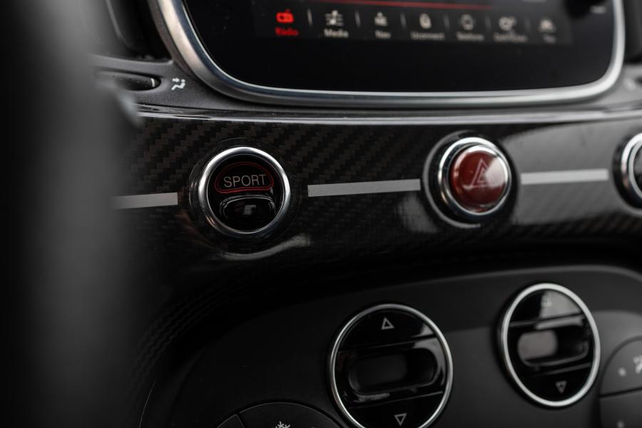 abarth-695c-2019-gasolina-1368cc