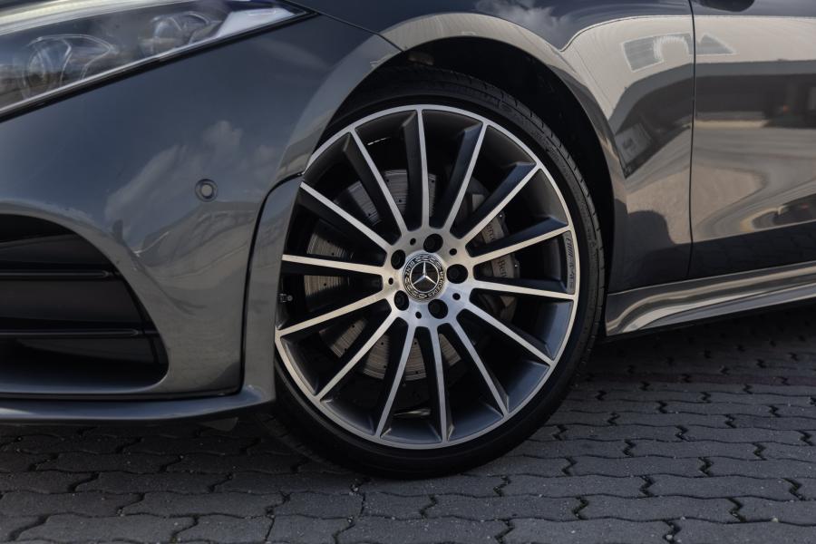 mercedes-benz-cls-2018-diesel-2925cc