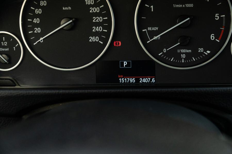 bmw-serie-3-2019-diesel-1995cc