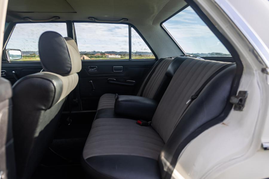 mercedes-benz-240-1974-diesel-2403cc