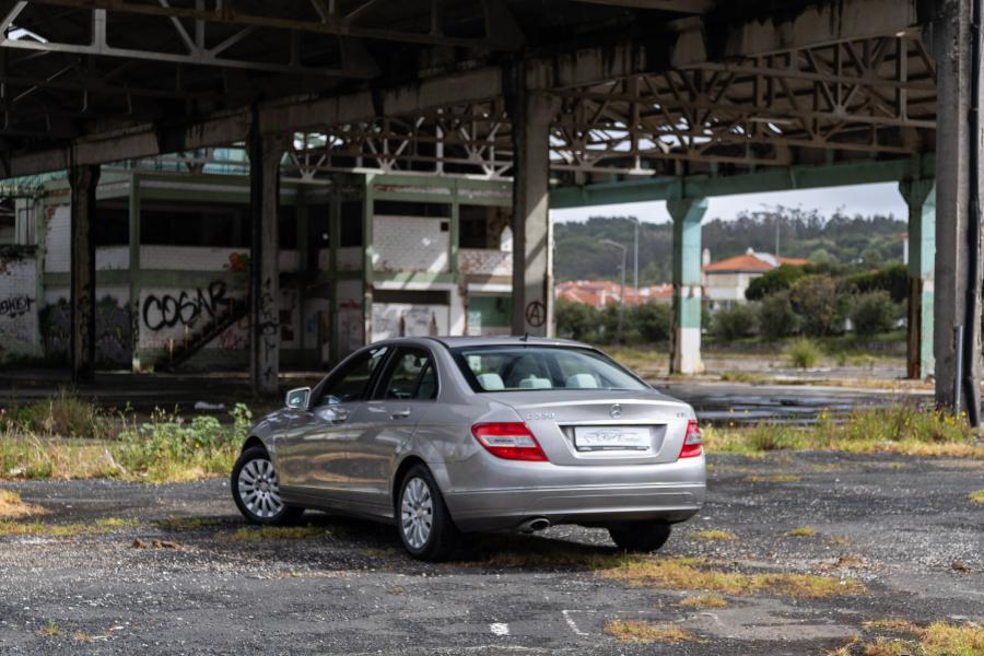 mercedes-benz-classe-c-2009-diesel-2148cc