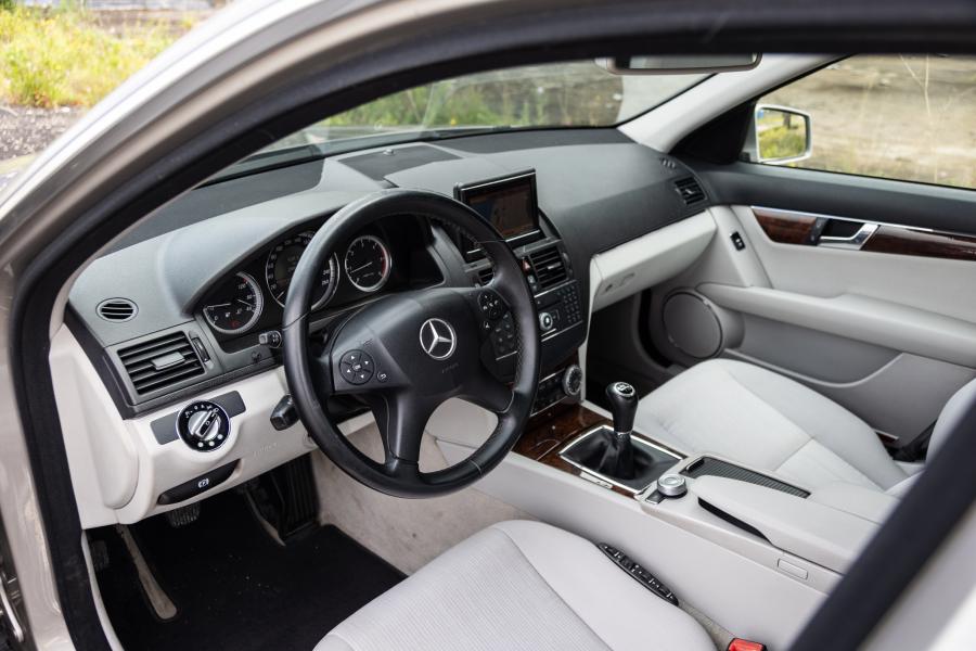 mercedes-benz-classe-c-2009-diesel-2148cc