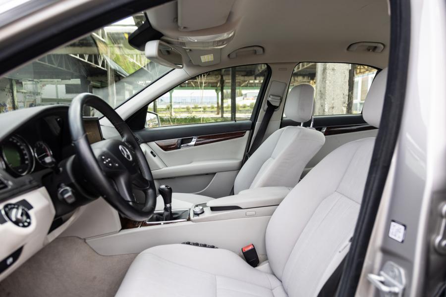 mercedes-benz-classe-c-2009-diesel-2148cc