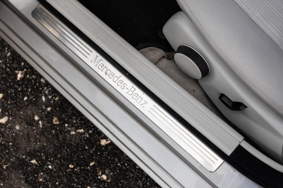 mercedes-benz-classe-c-2009-diesel-2148cc