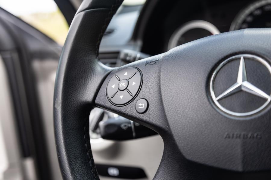 mercedes-benz-classe-c-2009-diesel-2148cc