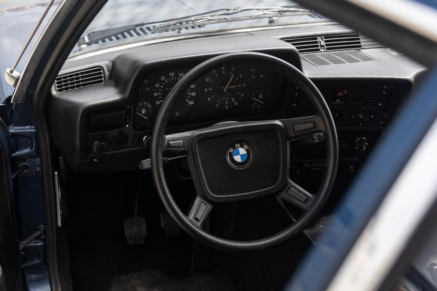 bmw-serie-3-1981-gasolina-1766cc