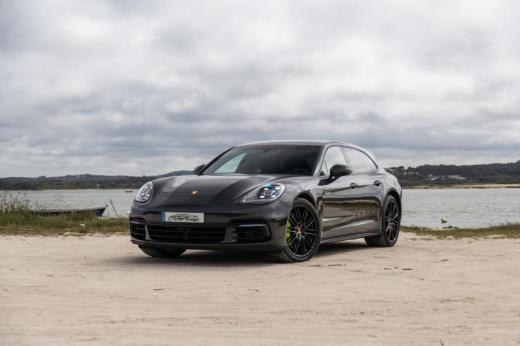 porsche-panamera-sport-turismo-2018-hibrido-a-gasolina-2894cc