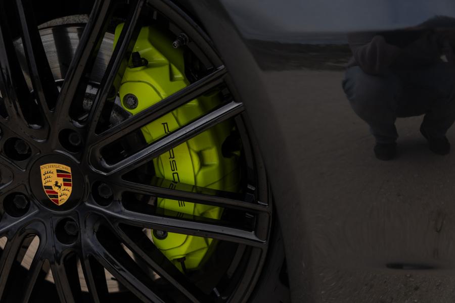 porsche-panamera-sport-turismo-2018-hibrido-a-gasolina-2894cc