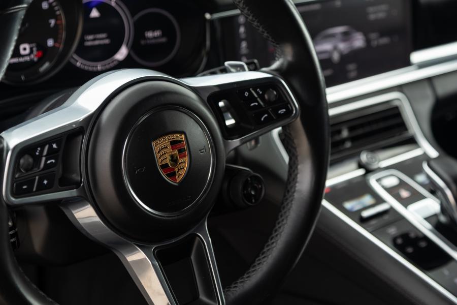 porsche-panamera-sport-turismo-2018-hibrido-a-gasolina-2894cc