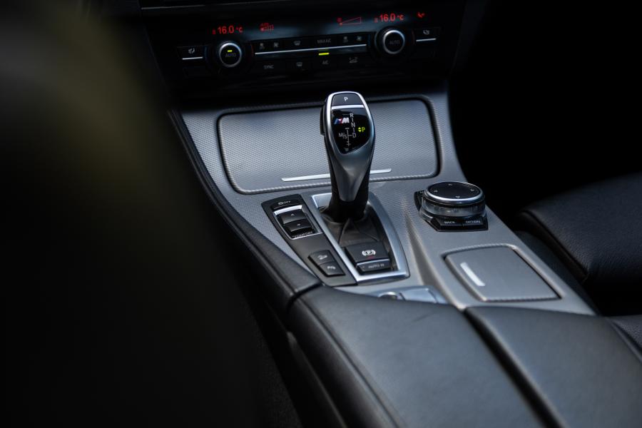 bmw-503-2014-diesel-2993cc