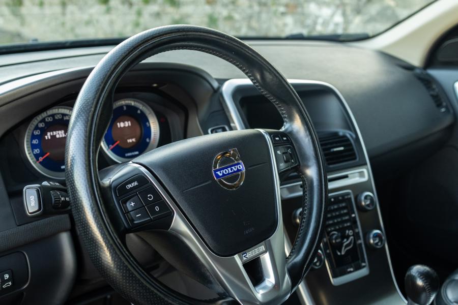 volvo-xc60-2012-diesel-1984cc