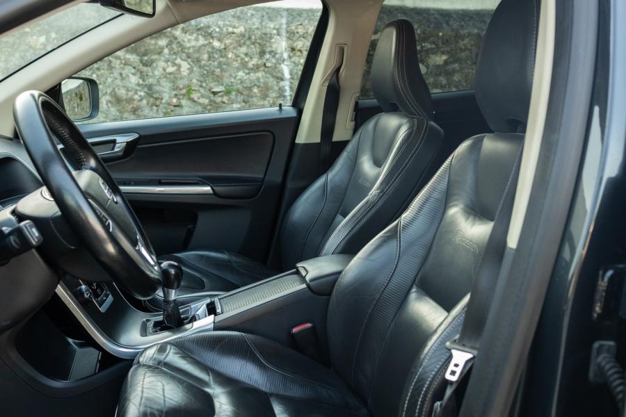 volvo-xc60-2012-diesel-1984cc
