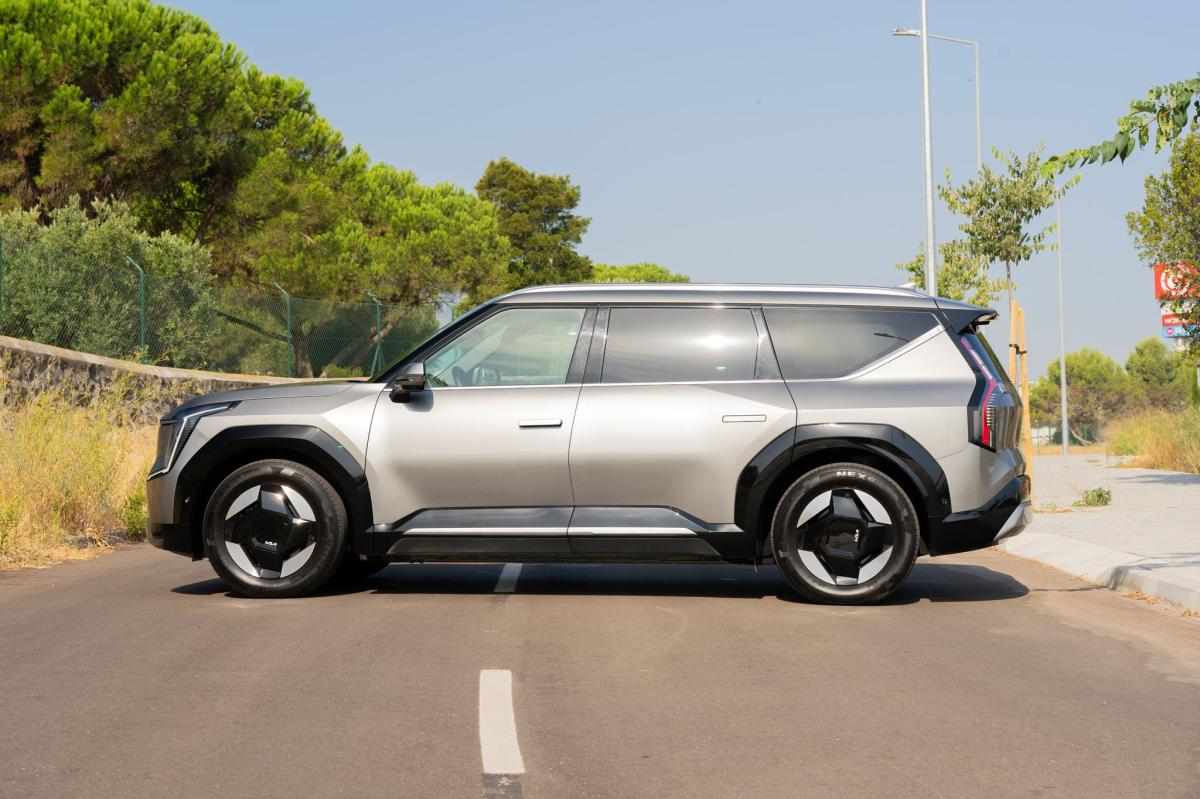 kia-ev9-99-8-kwh-rwd-2023-eletrico