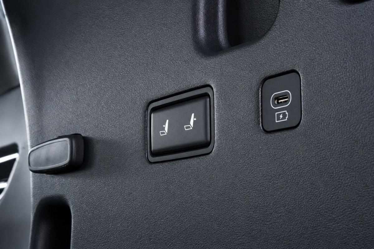 kia-ev9-99-8-kwh-rwd-2023-eletrico