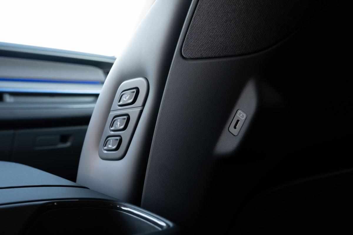 kia-ev9-99-8-kwh-rwd-2023-eletrico