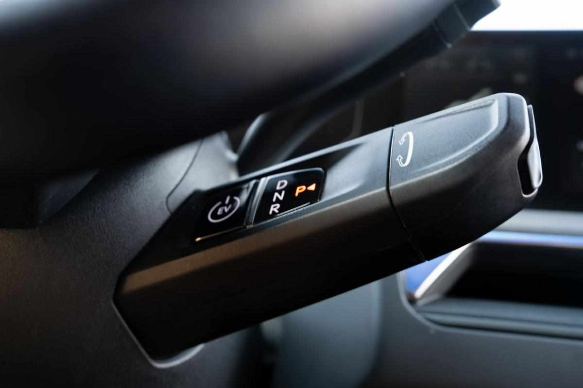 kia-ev9-99-8-kwh-rwd-2023-eletrico