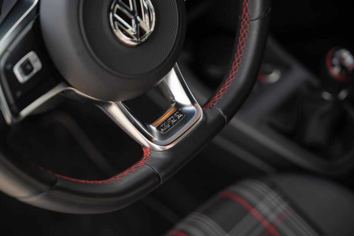 volkswagen-up-1-0-gti-2019-gasolina-999cc