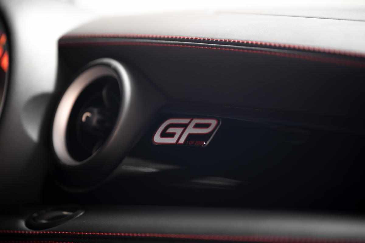 mini-hatch-gp-2013-gasolina-1598cc