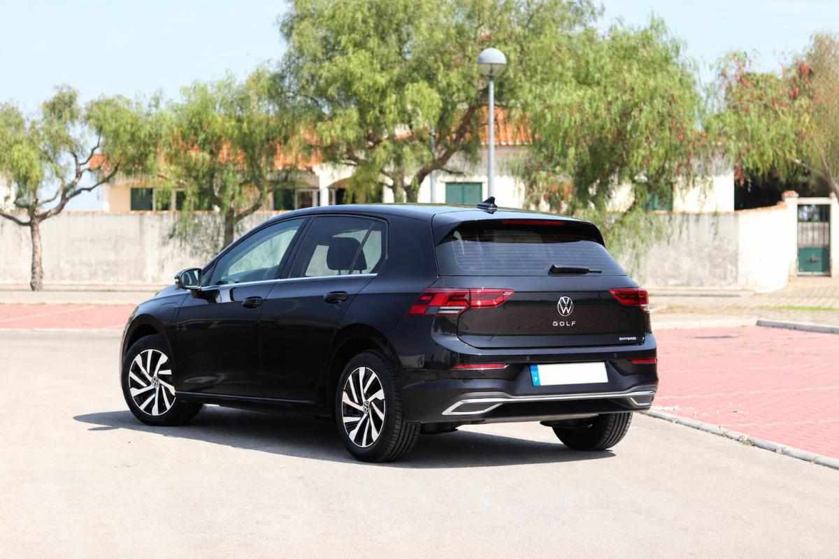 volkswagen-golf-vii-1-4-tsi-phev-2024-hibrido-1400cc