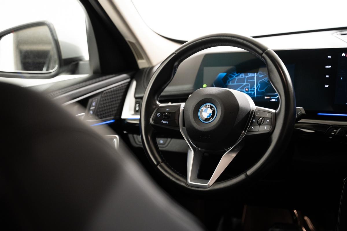 bmw-ix-2023-eletrico-500cc