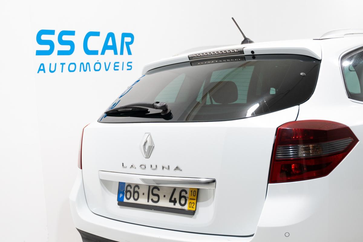 renault-laguna-2010-diesel-1461cc