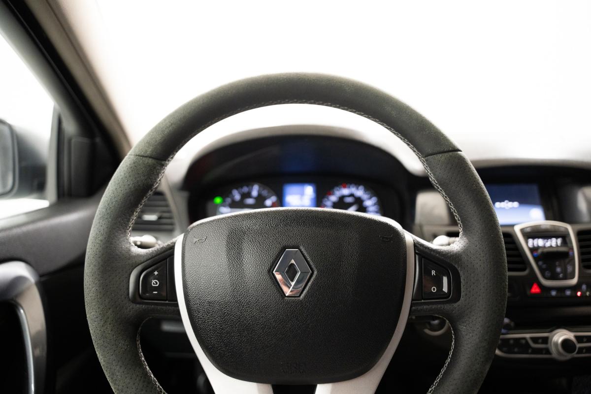 renault-laguna-2010-diesel-1461cc