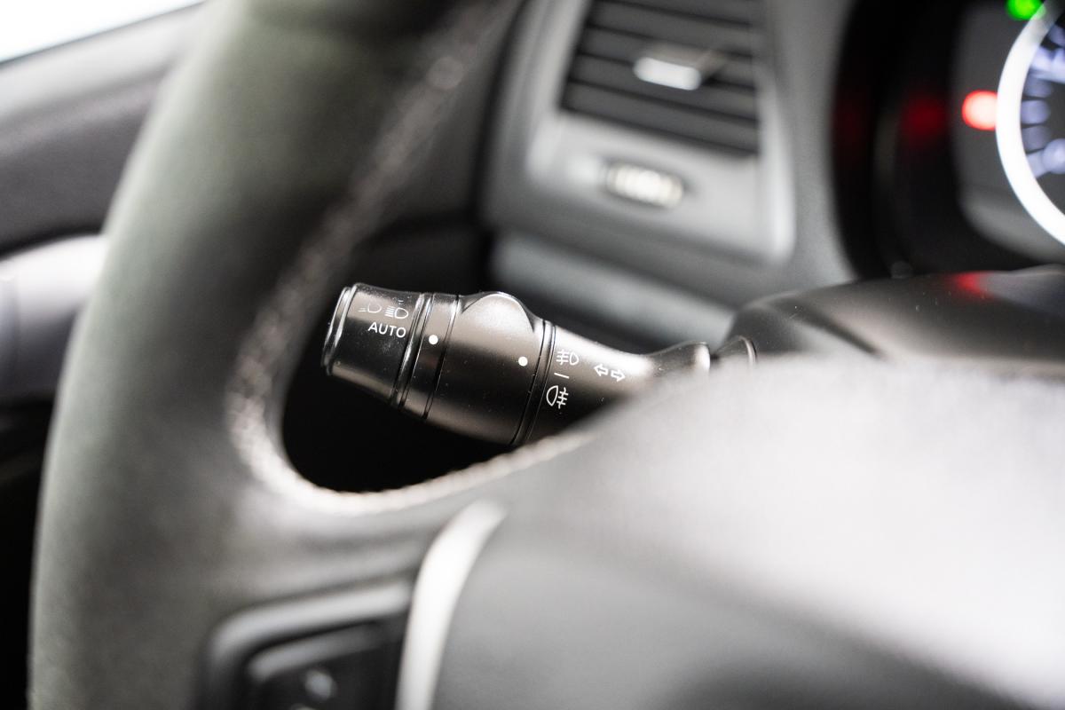 renault-laguna-2010-diesel-1461cc
