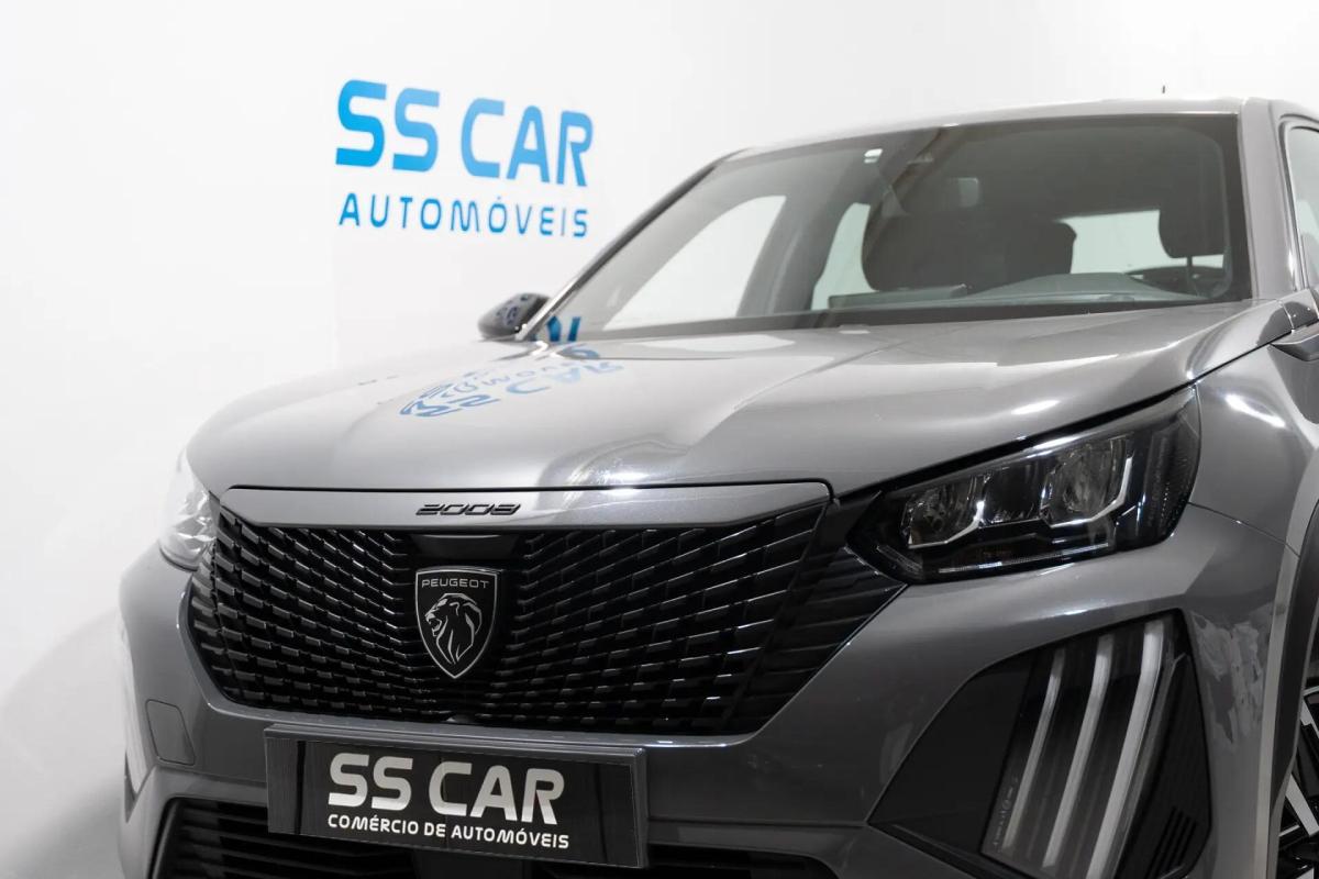 peugeot-2008-2024-gasolina-1199cc
