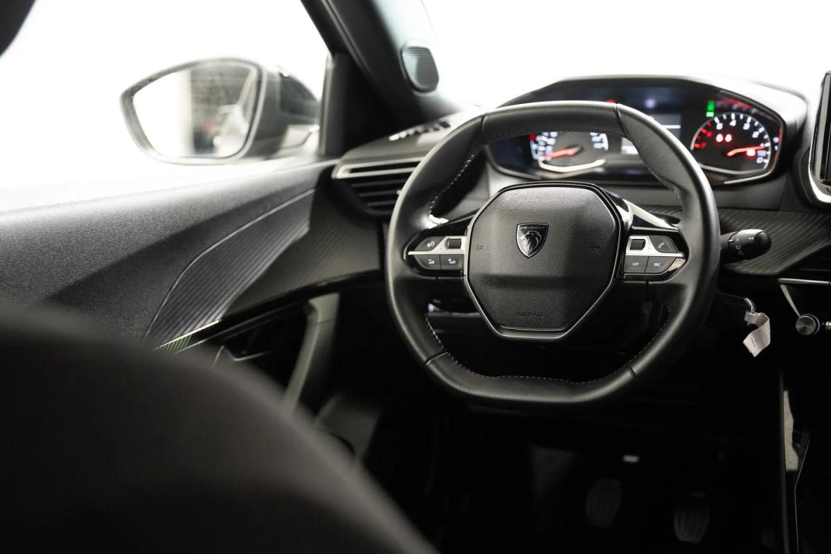peugeot-2008-2024-gasolina-1199cc