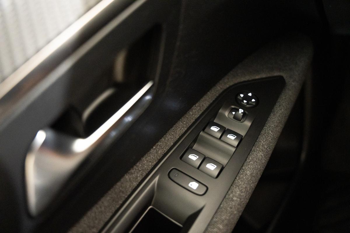 peugeot-3008-2019-gasolina-1199cc