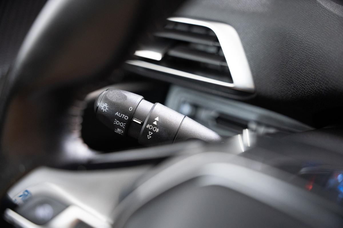 peugeot-3008-2019-gasolina-1199cc