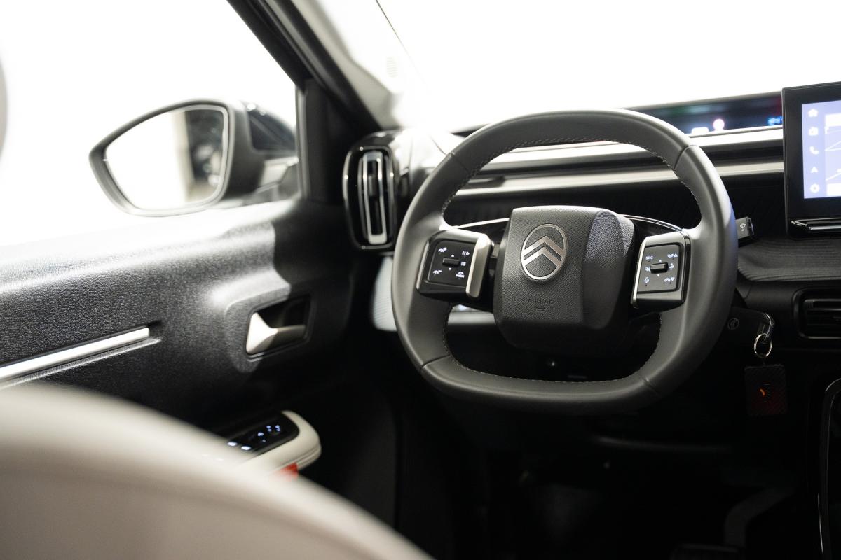 citroen-e-c3-2025-eletrico-500cc