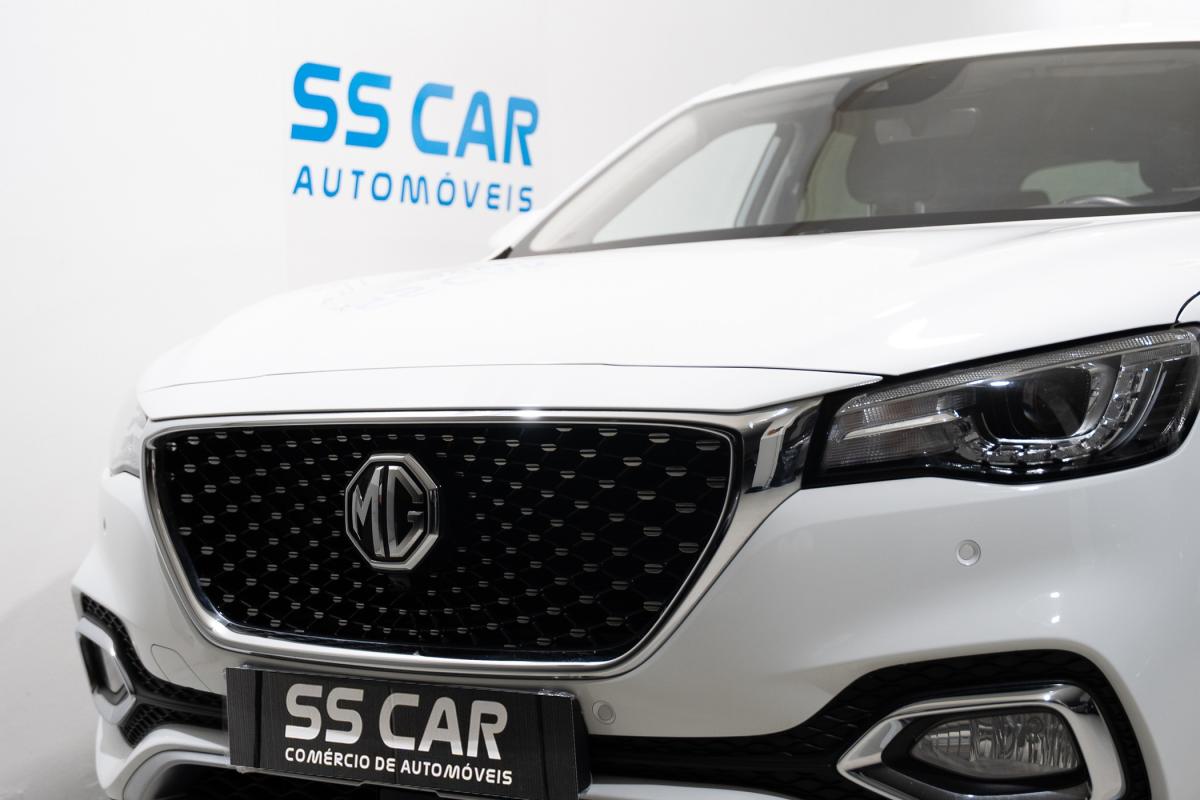 mg-hs-2022-hibrido-a-gasolina-1490cc