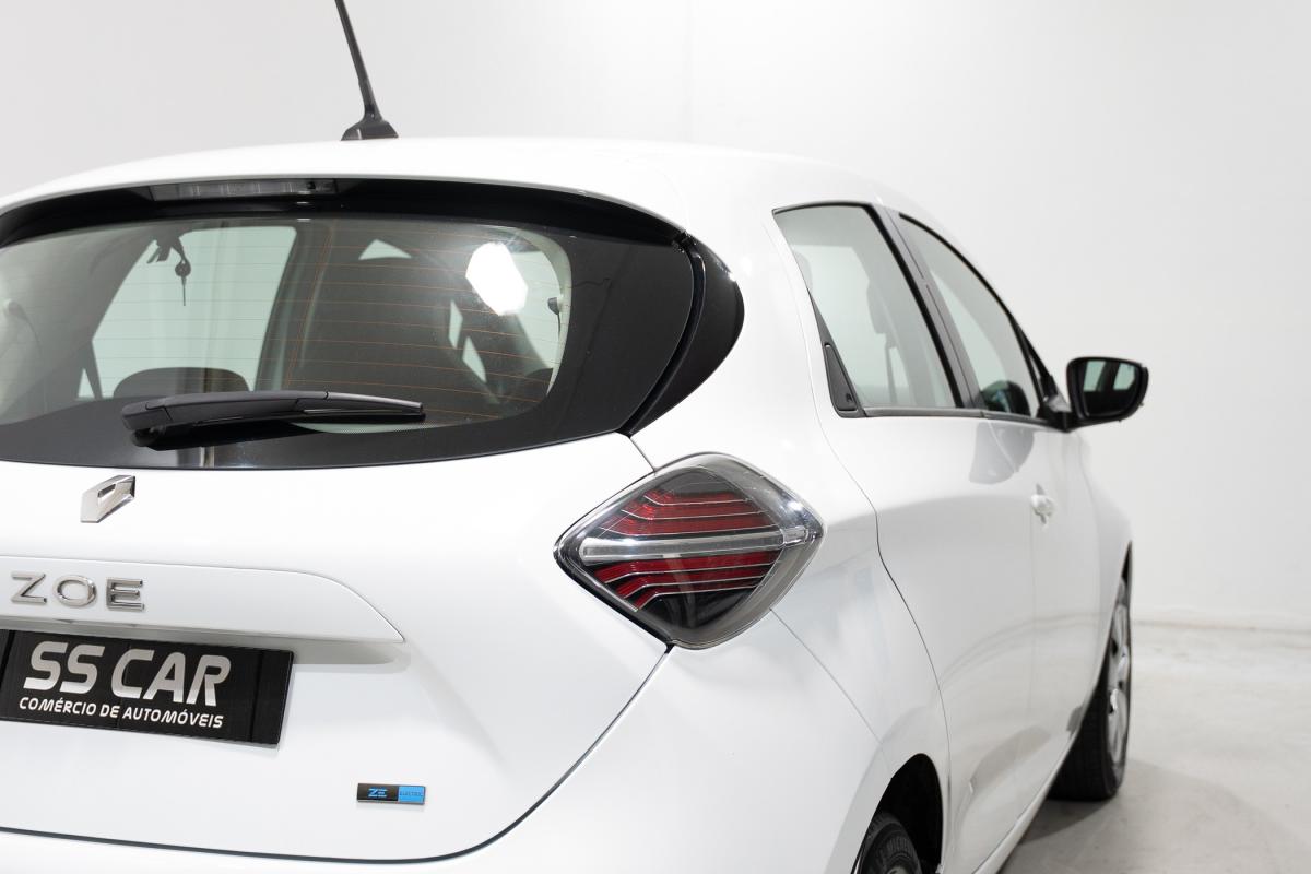 renault-zoe-2021-eletrico-500cc