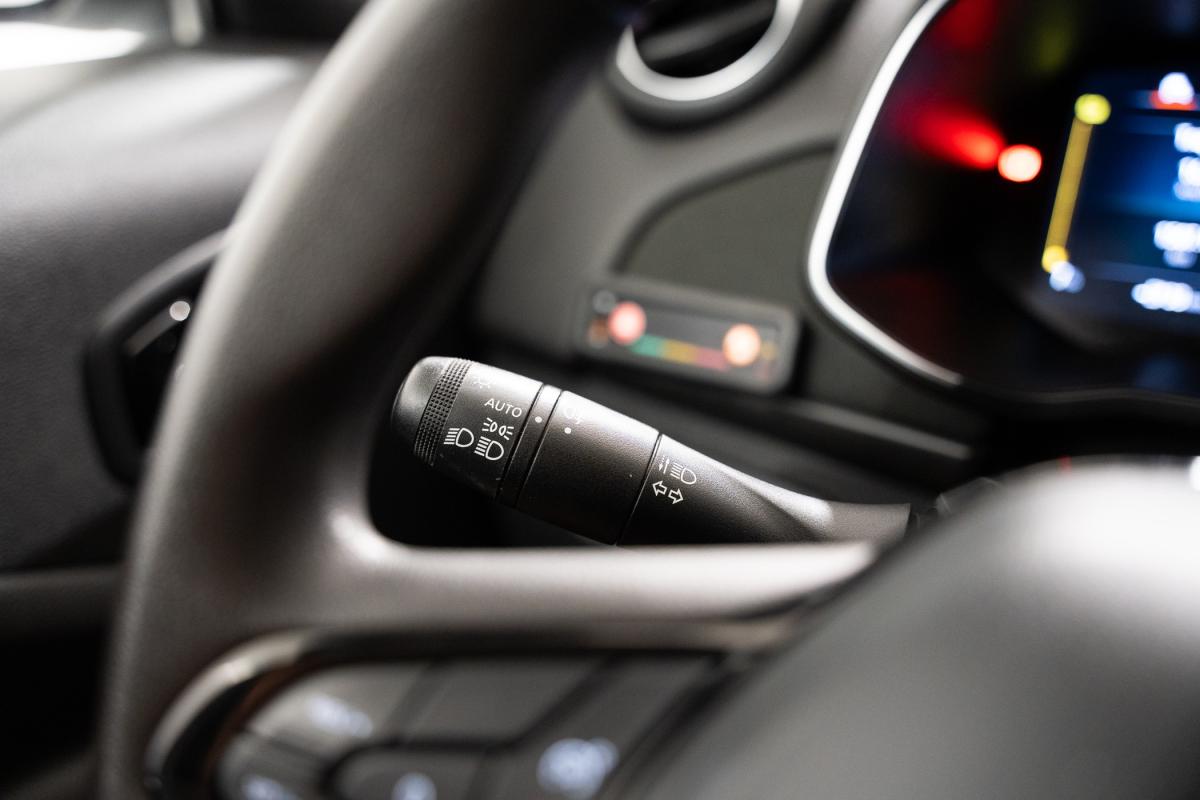 renault-zoe-2021-eletrico-500cc