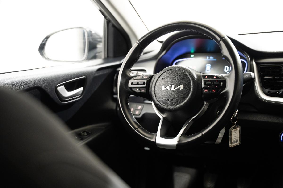 kia-stonic-2024-gasolina-998cc