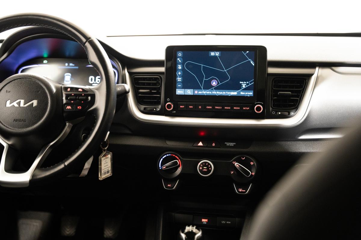 kia-stonic-2024-gasolina-998cc