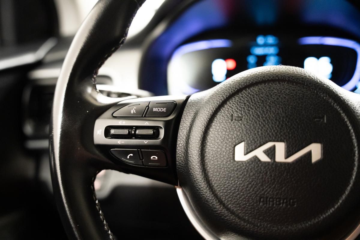 kia-stonic-2024-gasolina-998cc