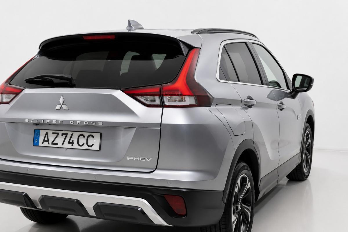 mitsubishi-eclipse-cross-2022-hibrido-a-gasolina-2360cc