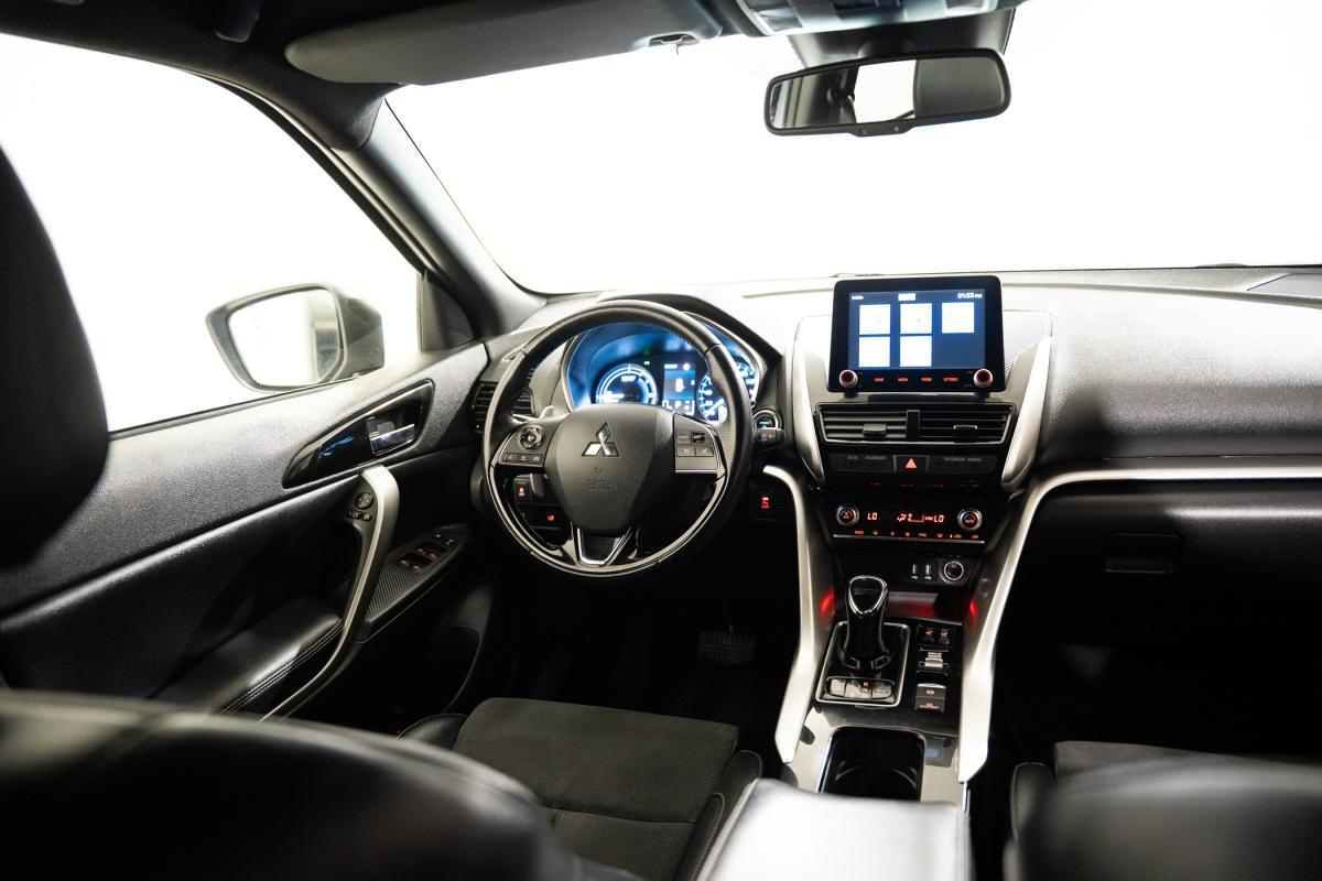 mitsubishi-eclipse-cross-2022-hibrido-a-gasolina-2360cc
