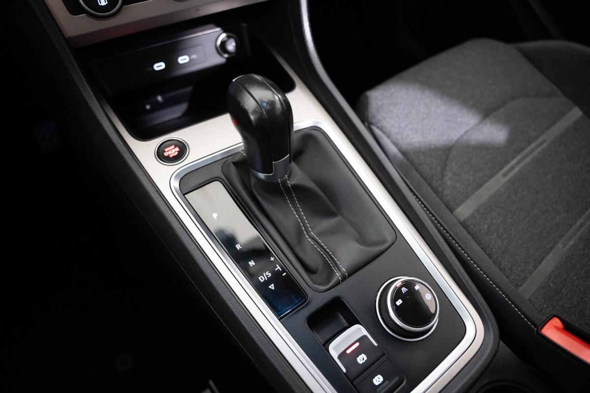 seat-ateca-2023-gasolina-1498cc