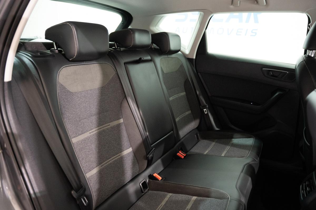 seat-ateca-2023-gasolina-1498cc