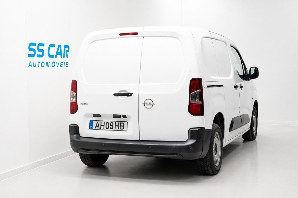 opel-combo-2021-diesel-1499cc