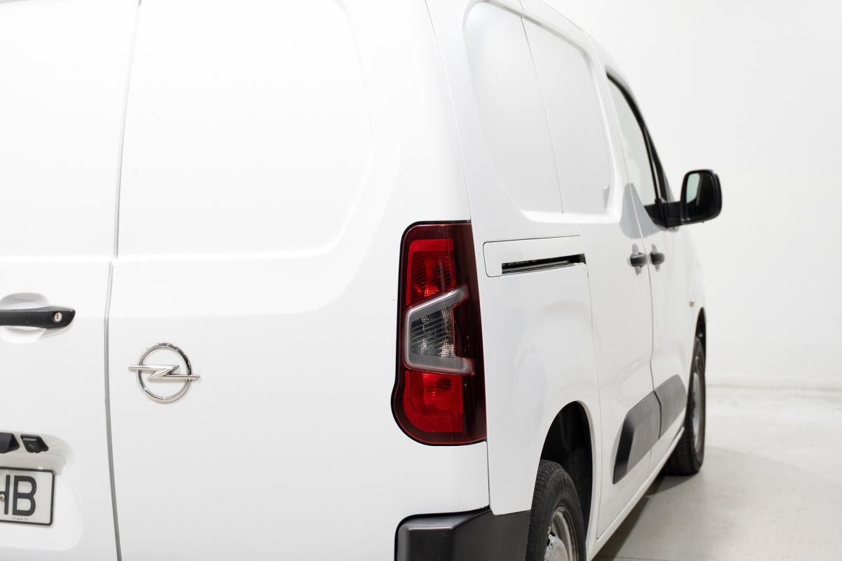 opel-combo-2021-diesel-1499cc