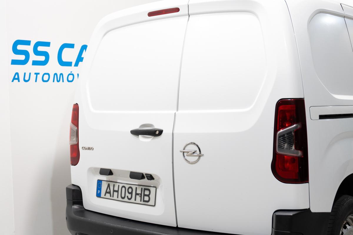 opel-combo-2021-diesel-1499cc