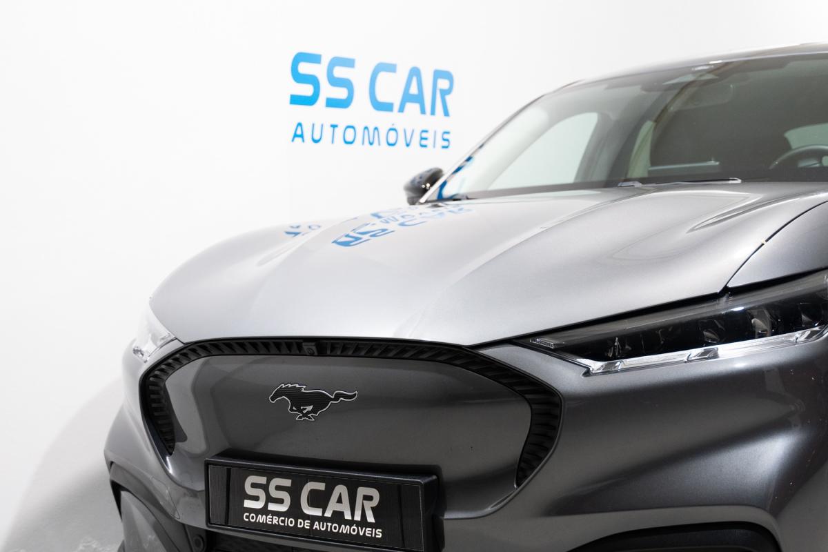 ford-mustang-2023-eletrico-500cc