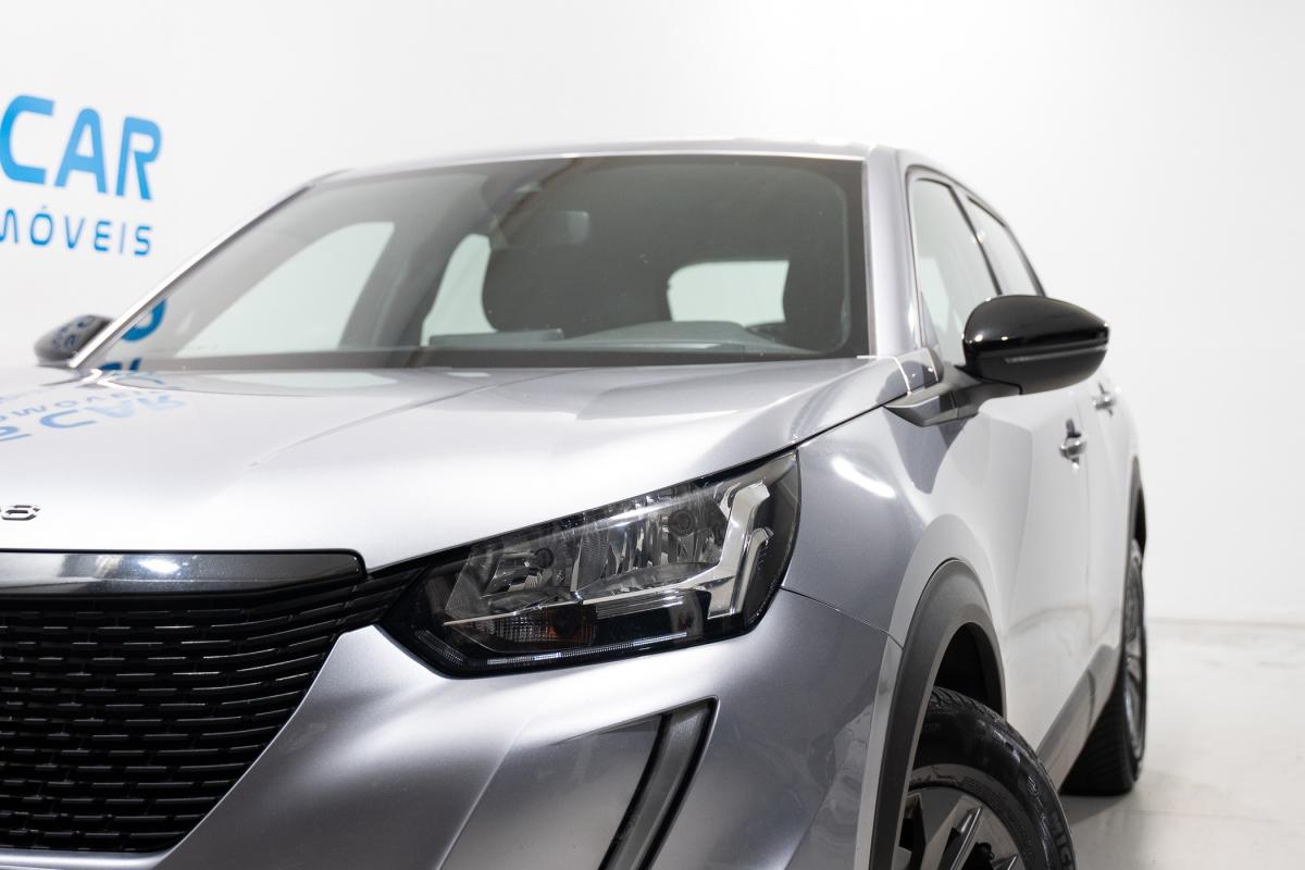 peugeot-2008-2023-gasolina-1199cc