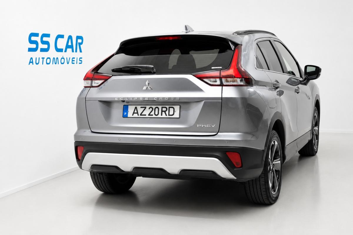 mitsubishi-eclipse-cross-2022-hibrido-a-gasolina-2360cc